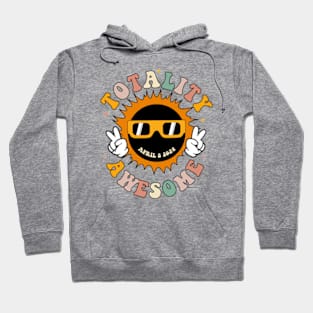 Total Solar Eclipse Awesome, Funny Groovy Eclipse Sun Moon, Astronomy Event, Path of Totality Hoodie